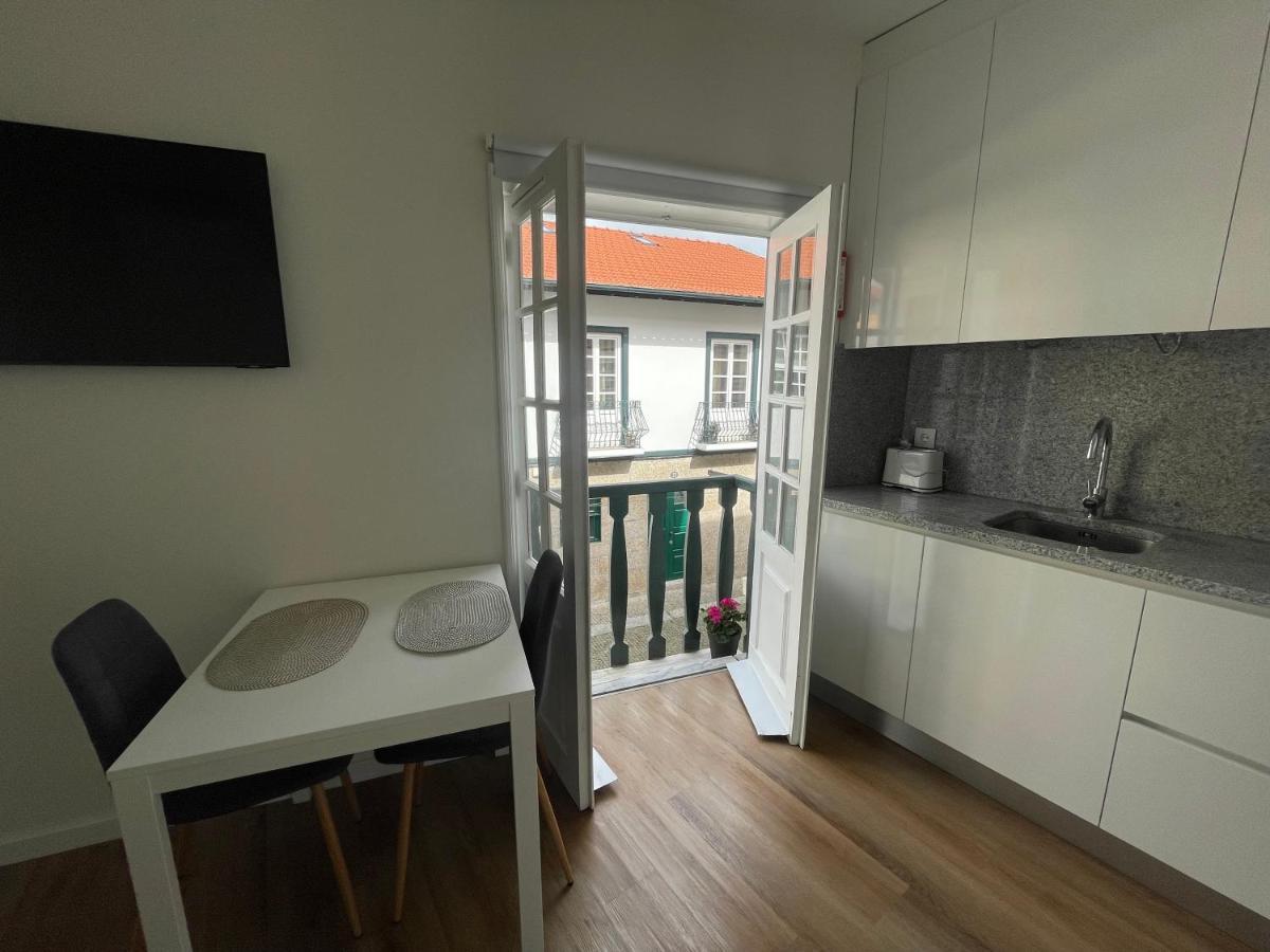 Retiro 401 One-Bedroom Apartment Guimarães Екстериор снимка